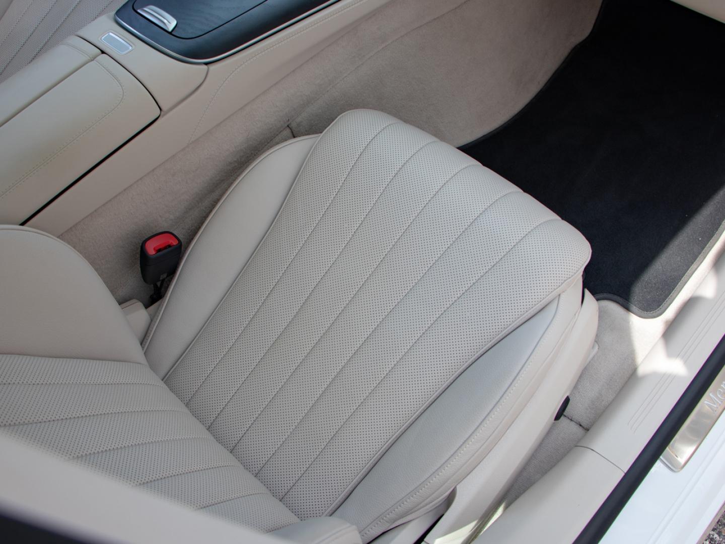 Image MERCEDES-BENZ Classe E 300 d e Hybrid EQ 197+129ch Exclusive Line 9G-Tronic
