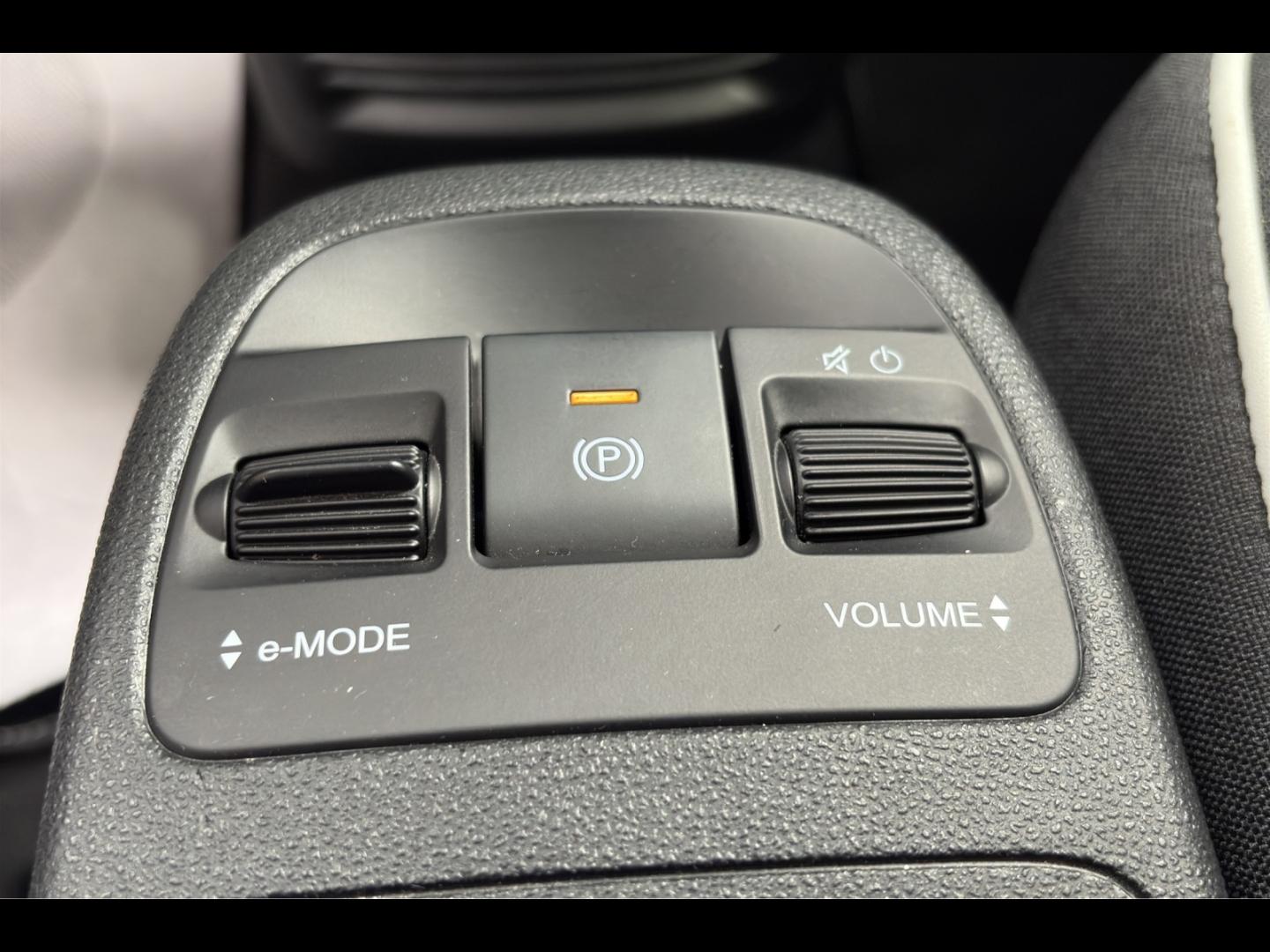 Image FIAT 500C e 118ch Pack Confort MY23