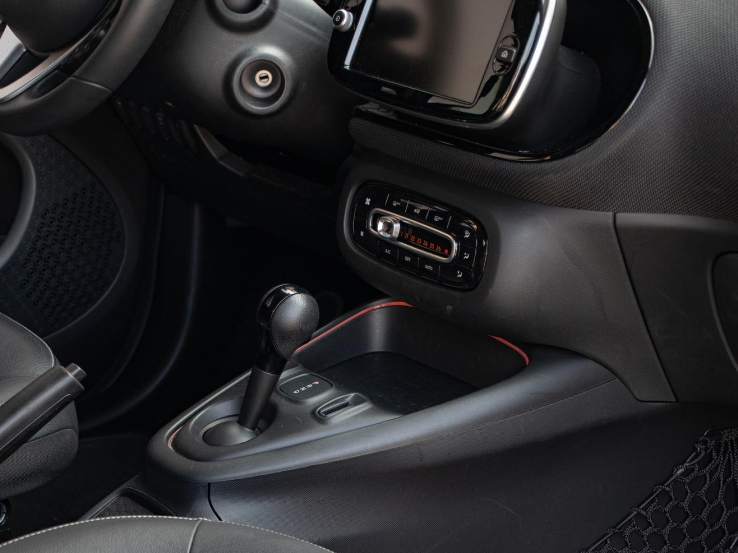 Image SMART Fortwo Coupe EQ 82ch prime