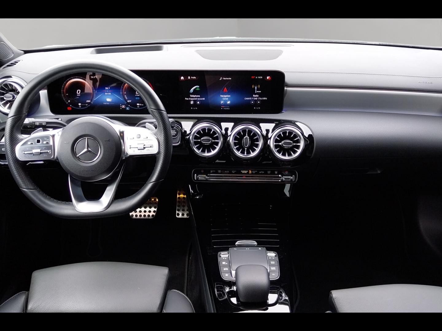 Image MERCEDES-BENZ CLA Shooting Brake 250 e 160+102ch AMG Line 8G-DCT