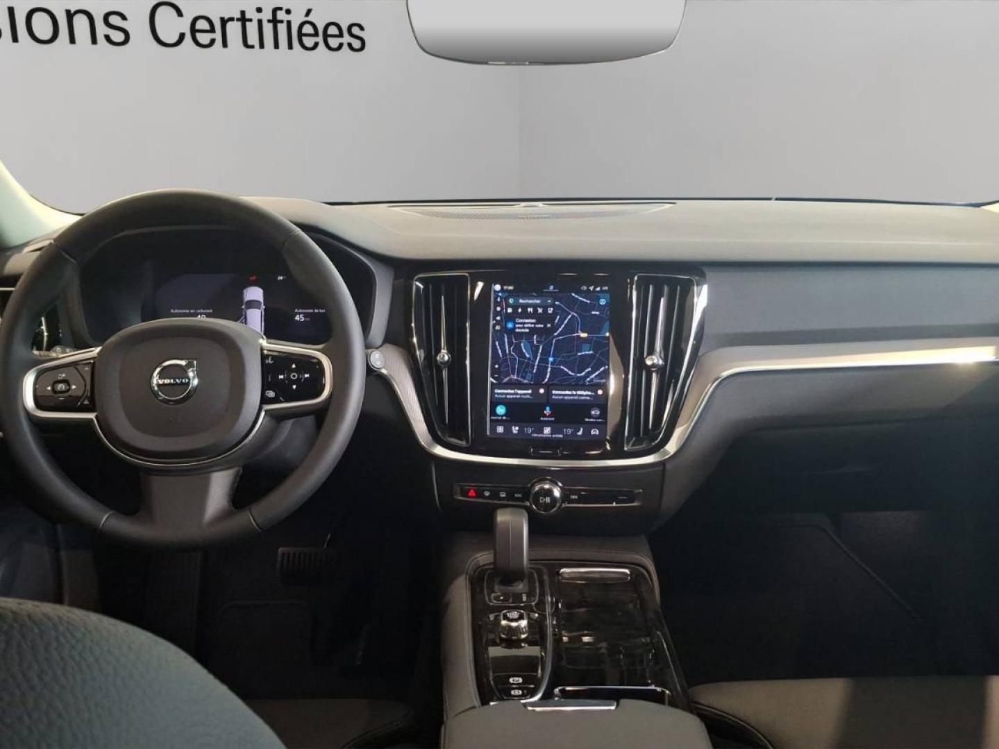 Image VOLVO V60 T6 AWD 253+145ch Plus Style Dark Geartronic 8
