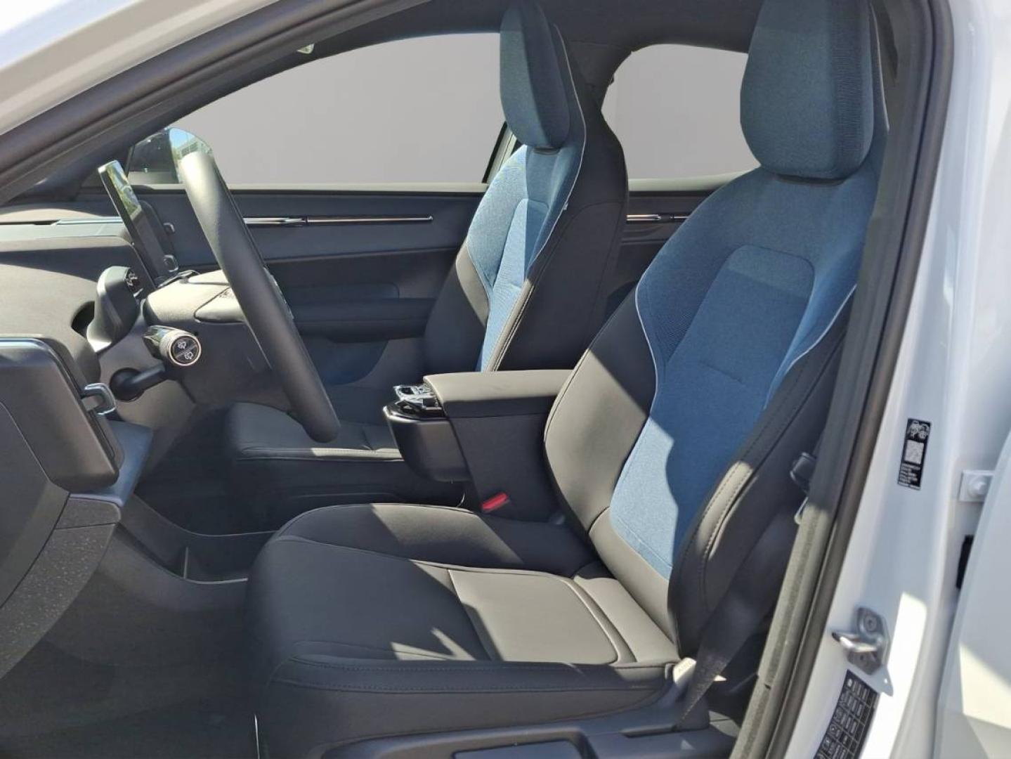Image VOLVO EX30 Single Extended Range 272ch Plus