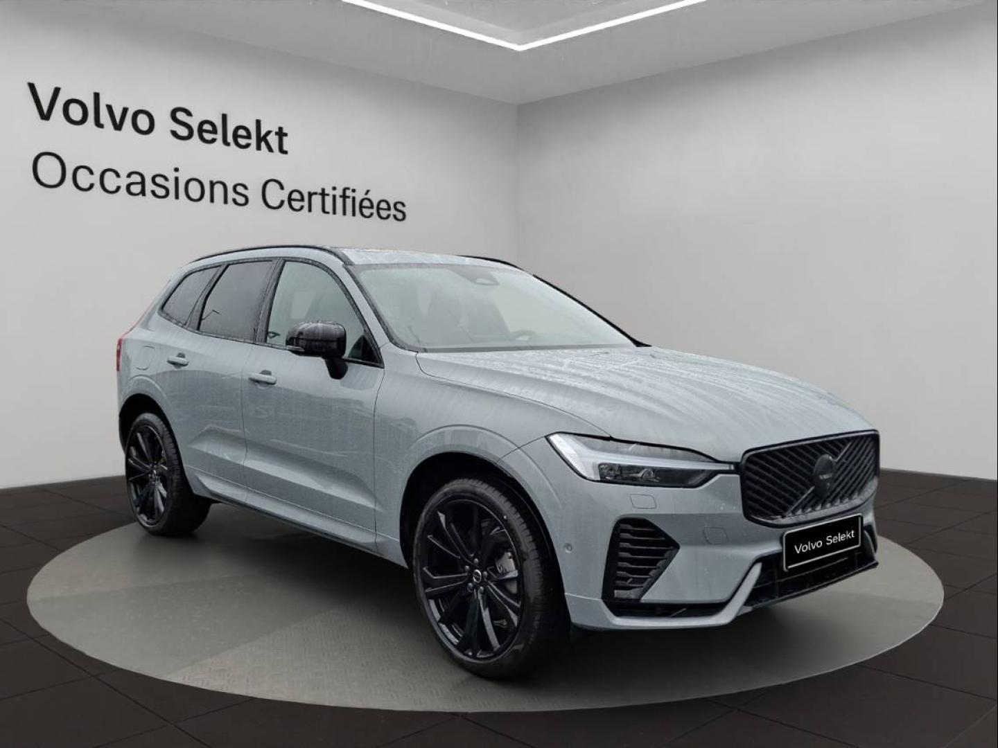 Image VOLVO XC60 T6 Hybride Rechargeable 350ch Black Edition Geartronic 8 AWD