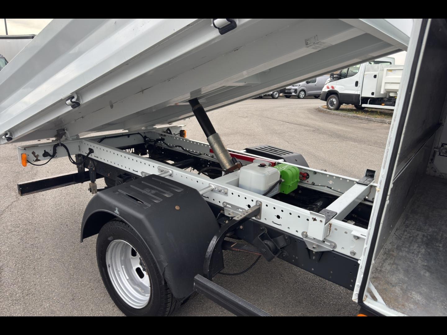 Image IVECO Daily CCb 35C16H3.0 D empattement 4100 Tor