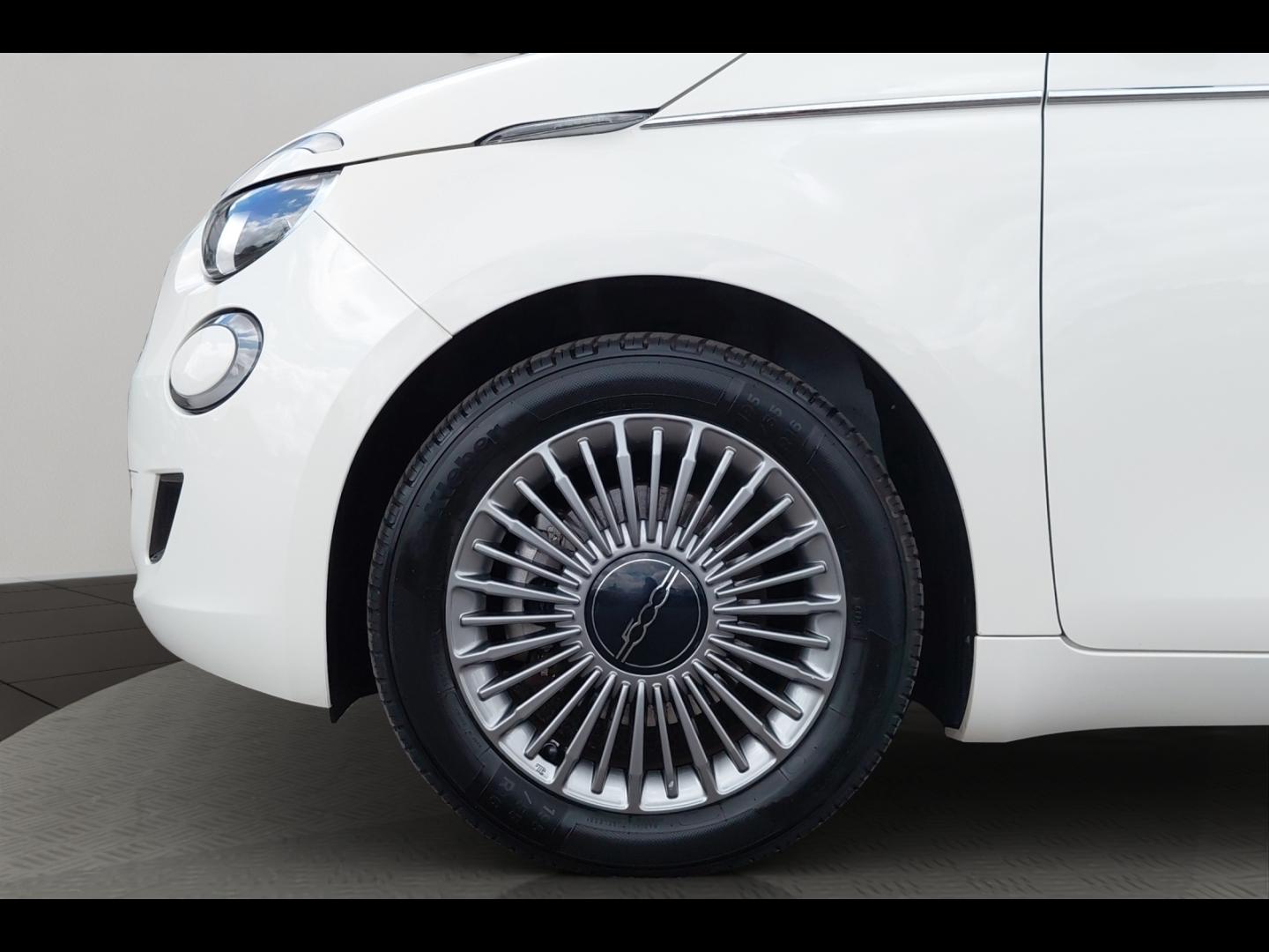 Image FIAT 500 e 118ch Pack Style MY23