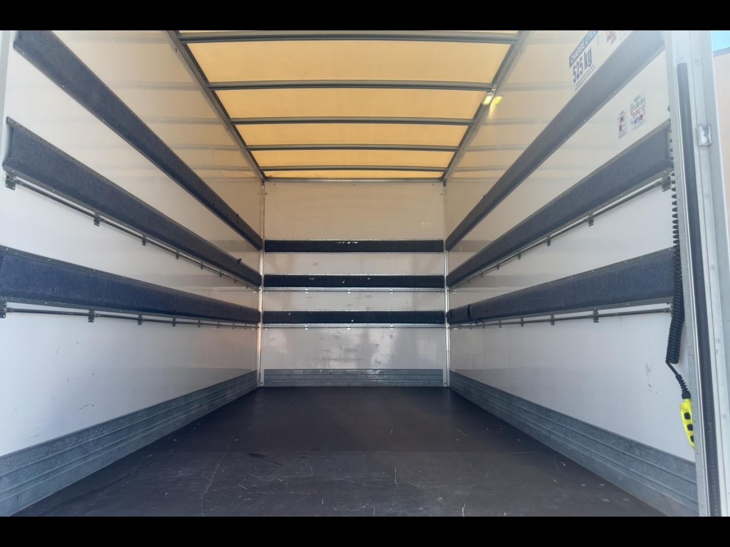 Image IVECO Daily CCb 35C16H empattement 4100 3.0