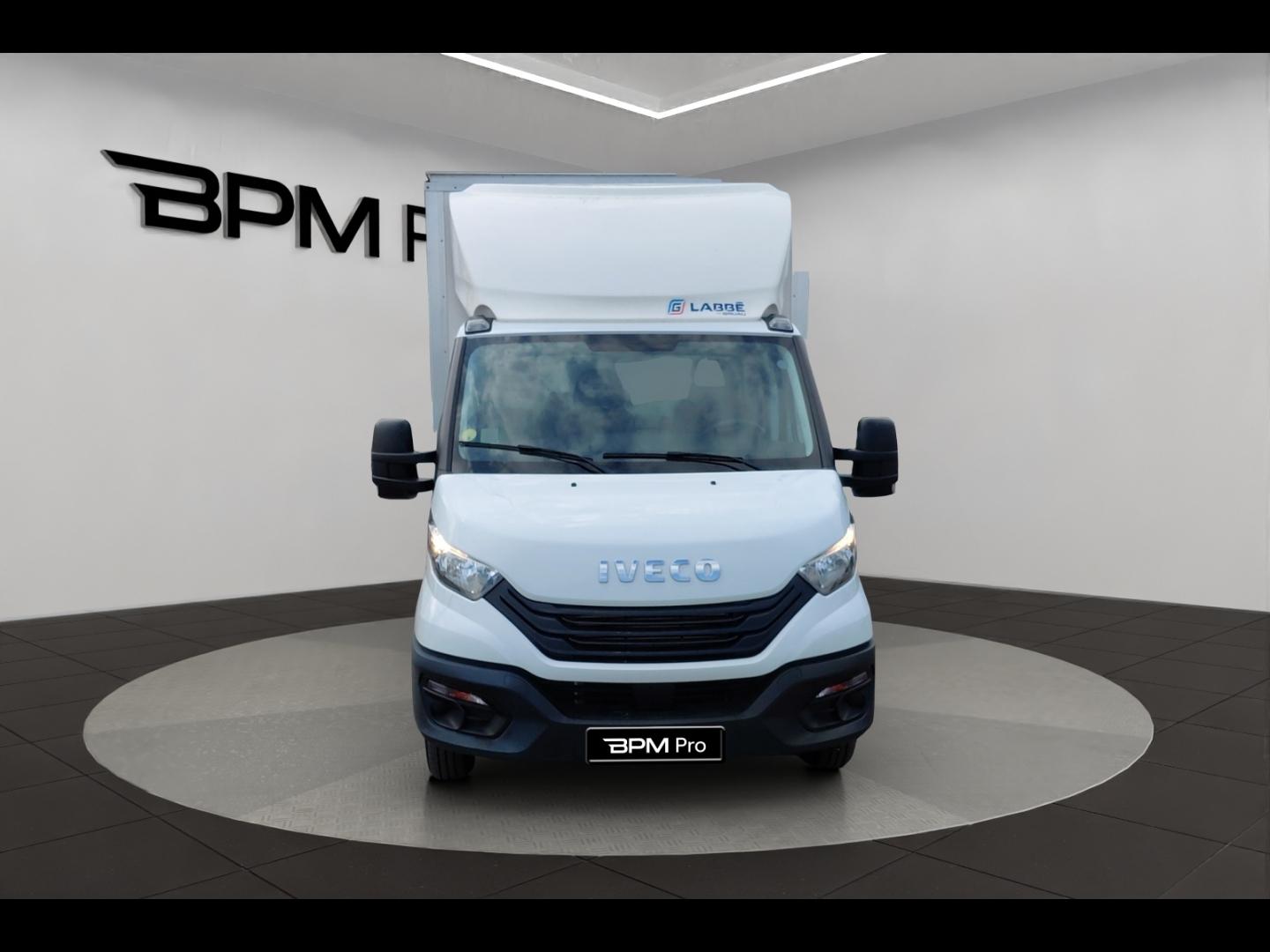 Image IVECO Daily CCb 35C16H empattement 4100 3.0 CAISSE HAYON AUVENT
