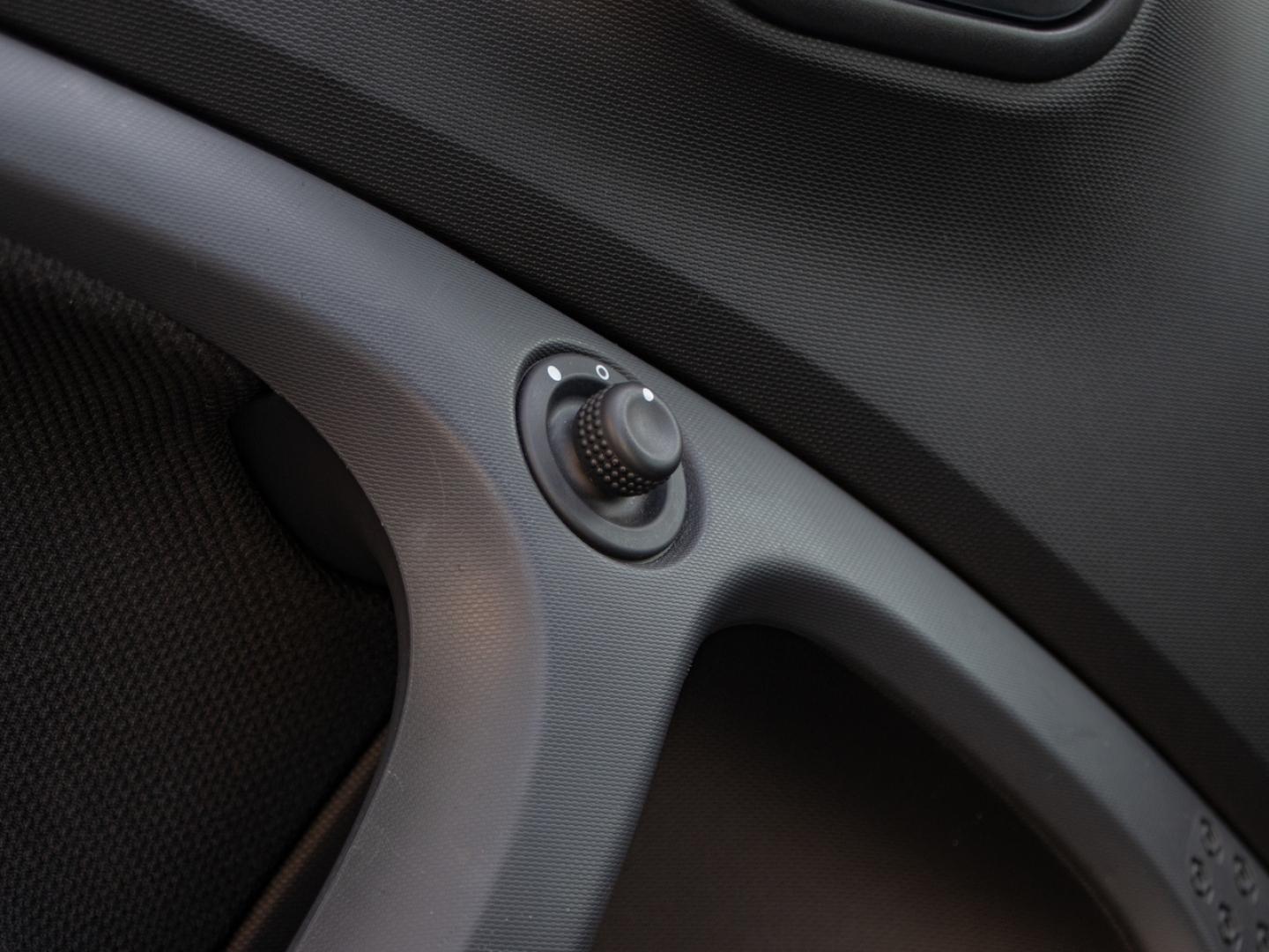 Image SMART Fortwo Coupe EQ 82ch prime