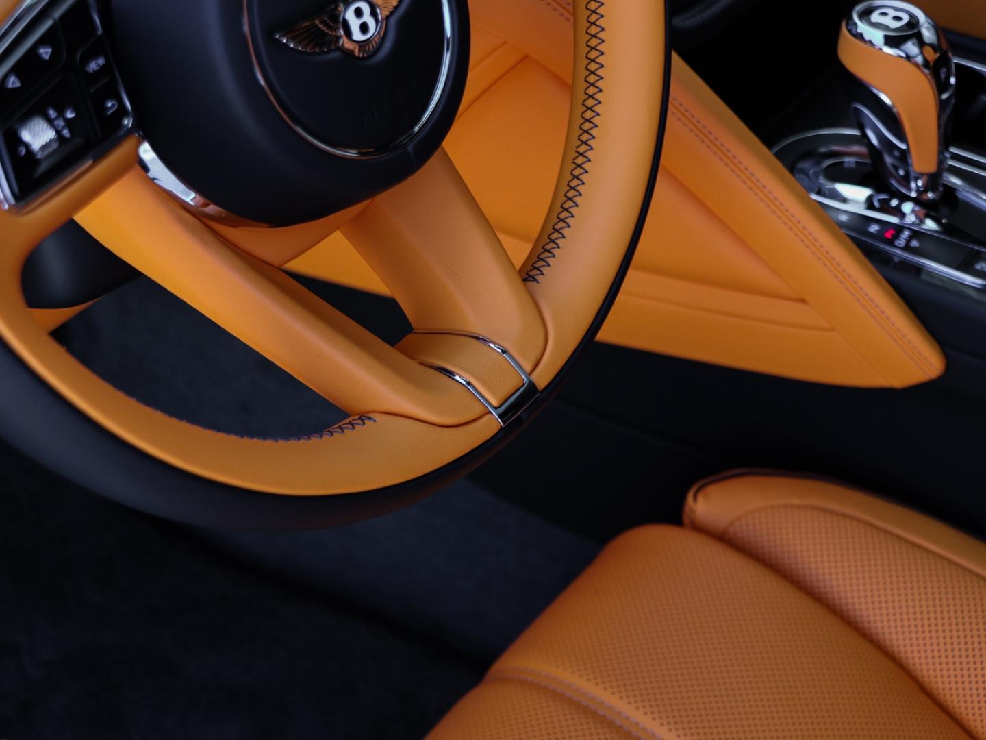 Image BENTLEY BENTAYGA Speed V8 4.0 650ch