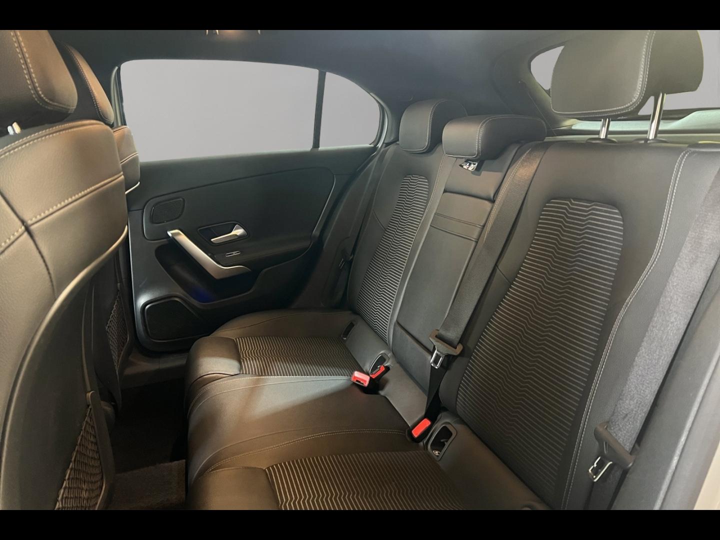 Image MERCEDES-BENZ Classe A 180 136ch Progressive Line 7G-DCT