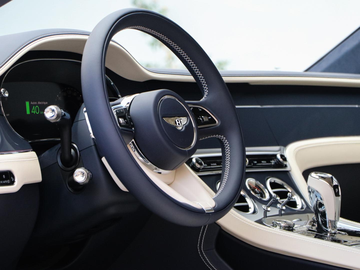 Image BENTLEY CONTINENTAL GT S V8 4.0 Hybrid 680ch