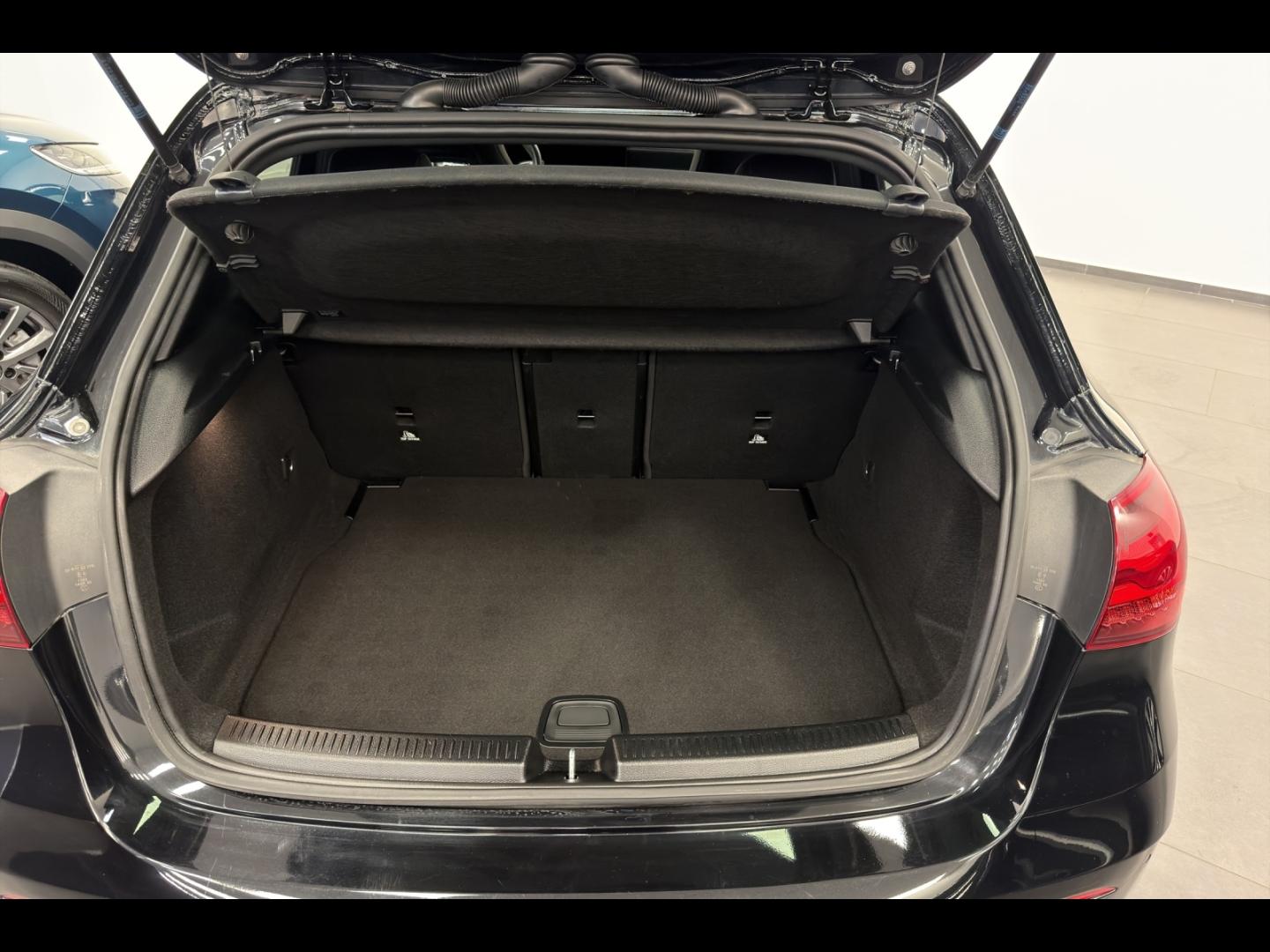 Image MERCEDES-BENZ Classe A 180 136ch AMG Line 7G-DCT