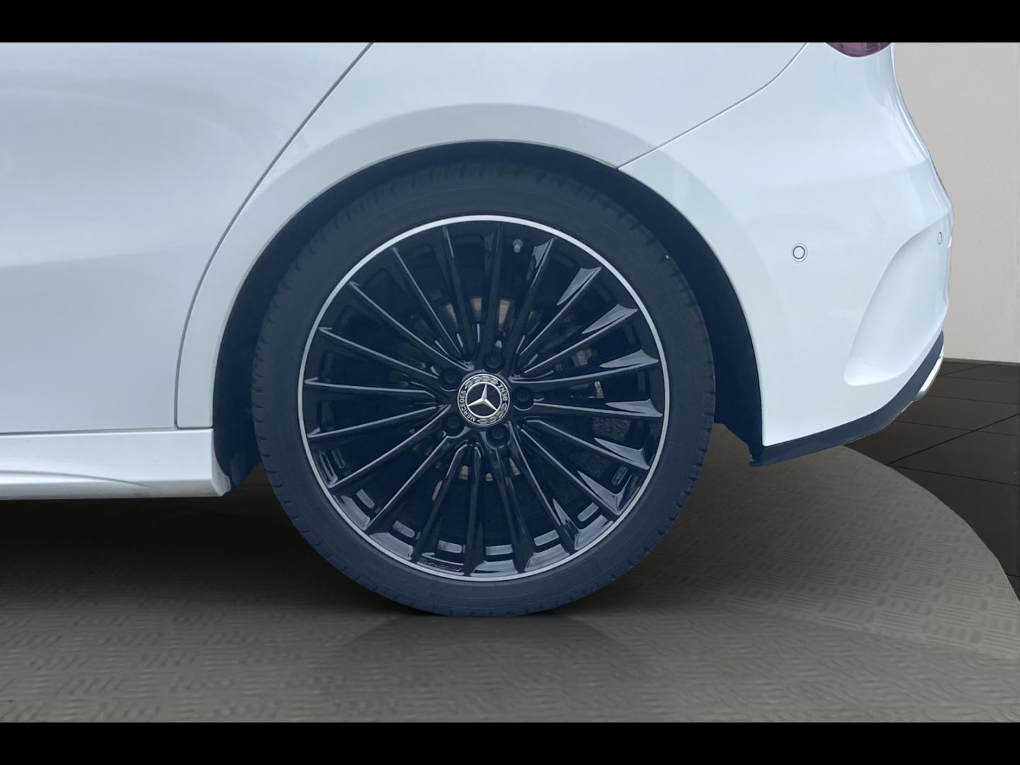 Image MERCEDES-BENZ Classe A 200 d 150ch AMG Line 8G-DCT
