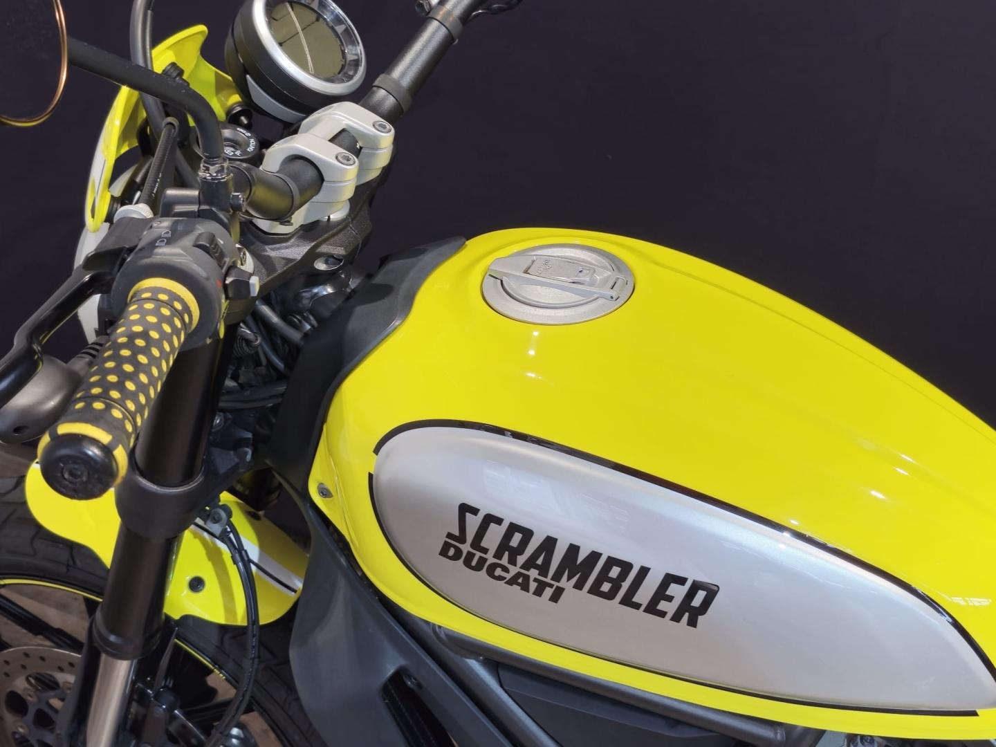 Image DUCATI Scrambler Scrambler 800 Flat Track Pro ABS