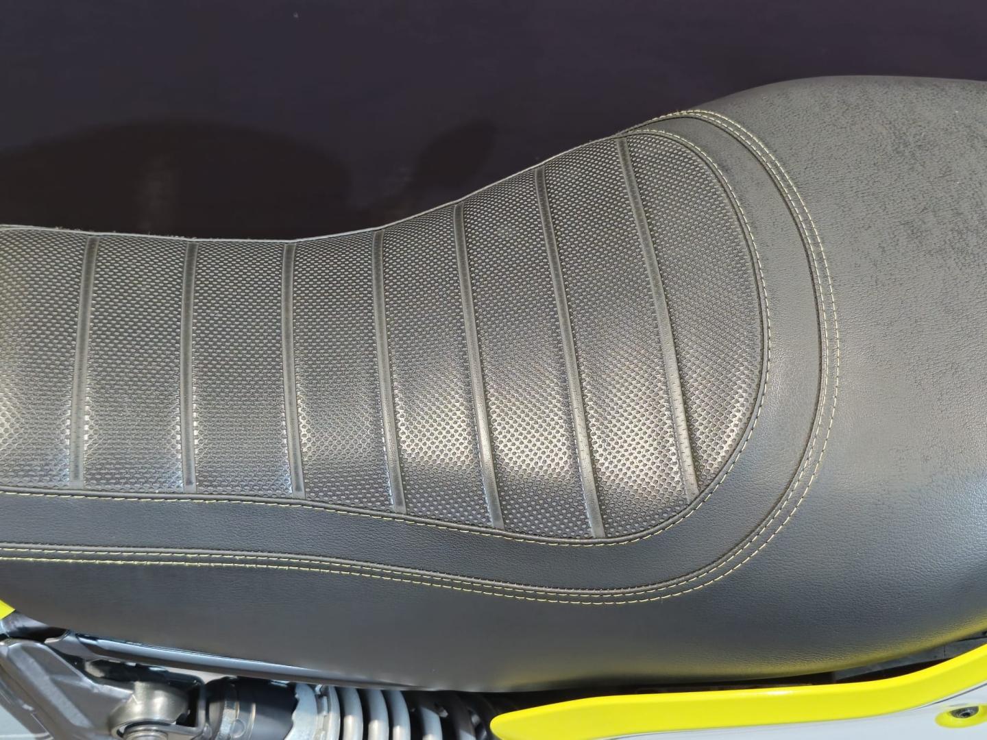 Image DUCATI Scrambler Scrambler 800 Flat Track Pro ABS