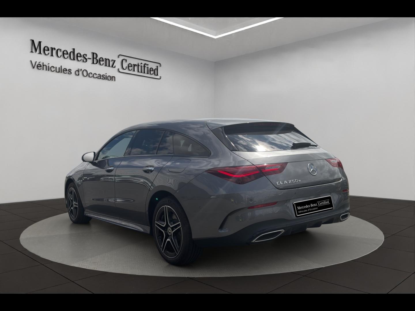 Image MERCEDES-BENZ CLA Shooting Brake 250 e Hybrid EQ 218ch AMG Line 8G-DCT