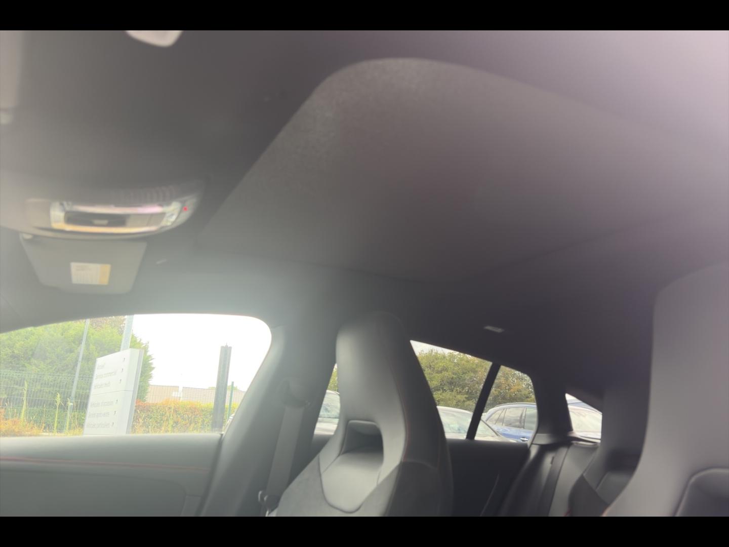 Image MERCEDES-BENZ CLA Shooting Brake 250 e Hybrid EQ 218ch AMG Line 8G-DCT