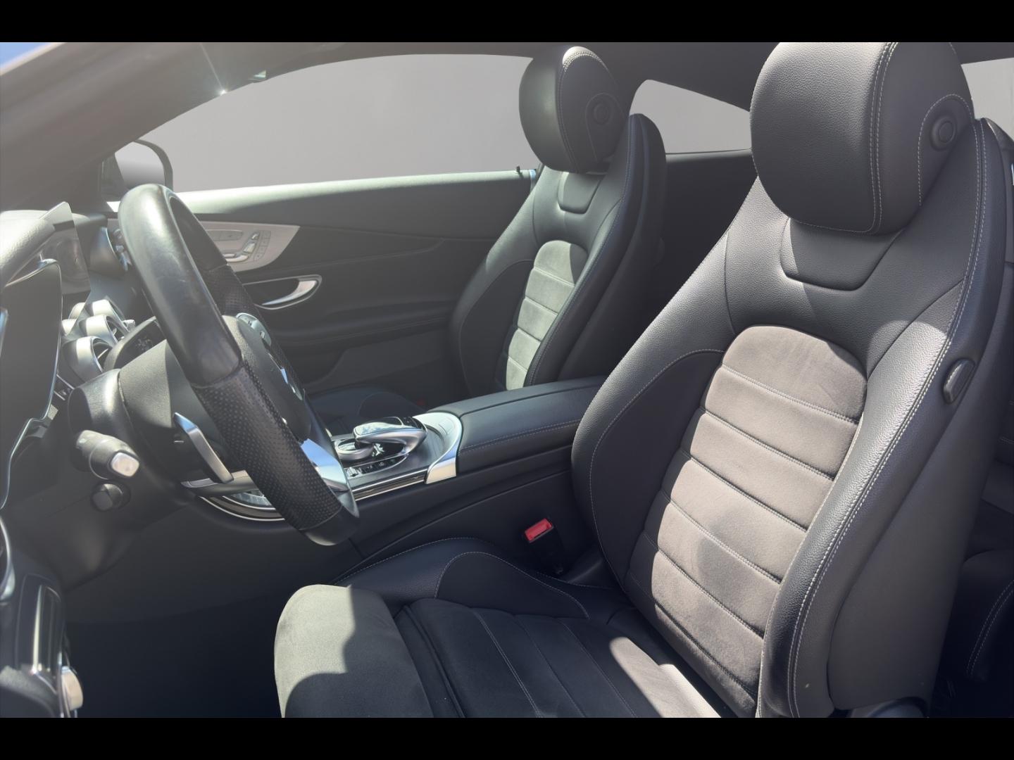 Image MERCEDES-BENZ Classe C Coupé 220 d 194ch AMG Line 9G-Tronic 10cv