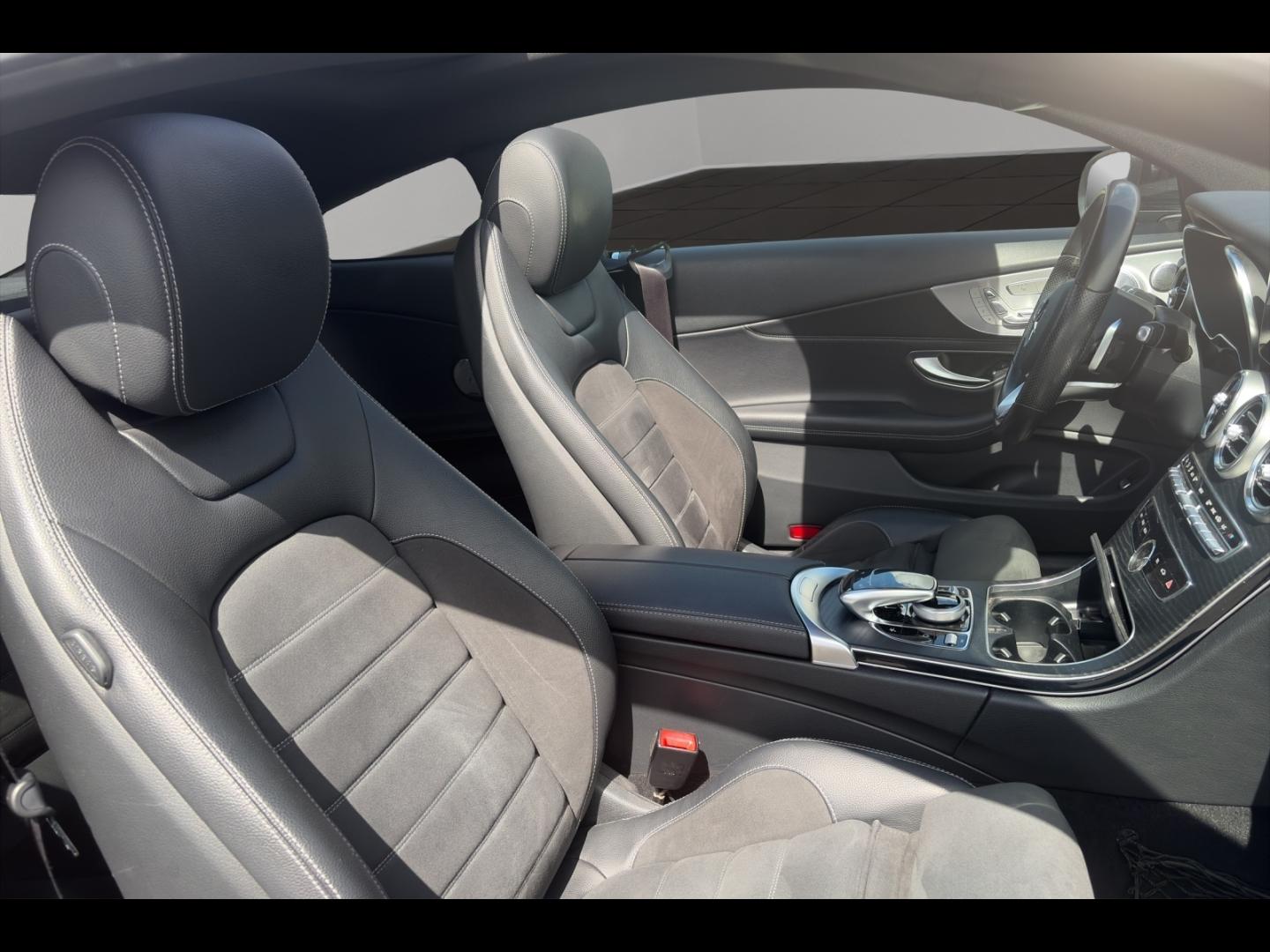 Image MERCEDES-BENZ Classe C Coupé 220 d 194ch AMG Line 9G-Tronic 10cv