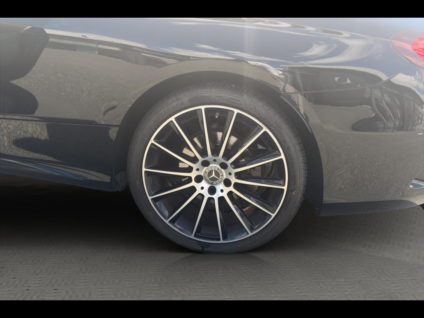 Image MERCEDES-BENZ Classe C Coupé 220 d 194ch AMG Line 9G-Tronic 10cv