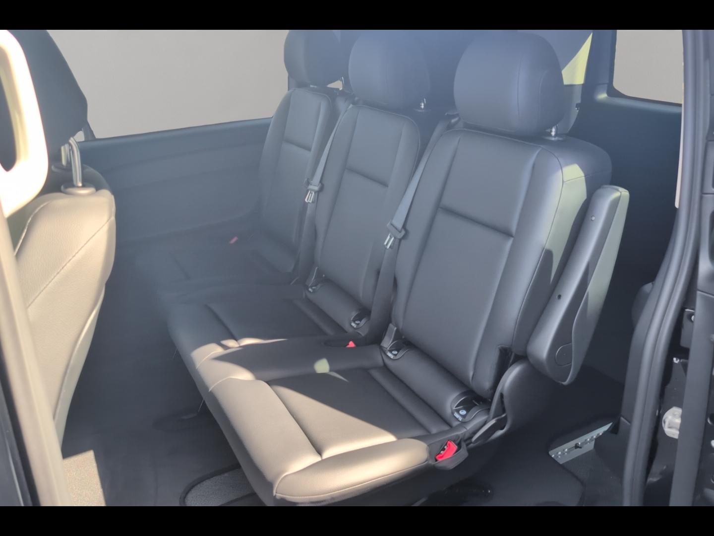 Image MERCEDES-BENZ Vito Fg 119 CDI Mixto Long Select 4x4 9G-Tronic