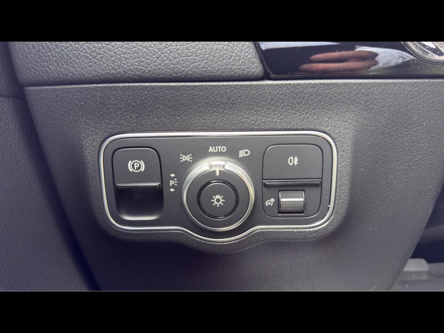 Image MERCEDES-BENZ EQA 250+ 190ch AMG Line