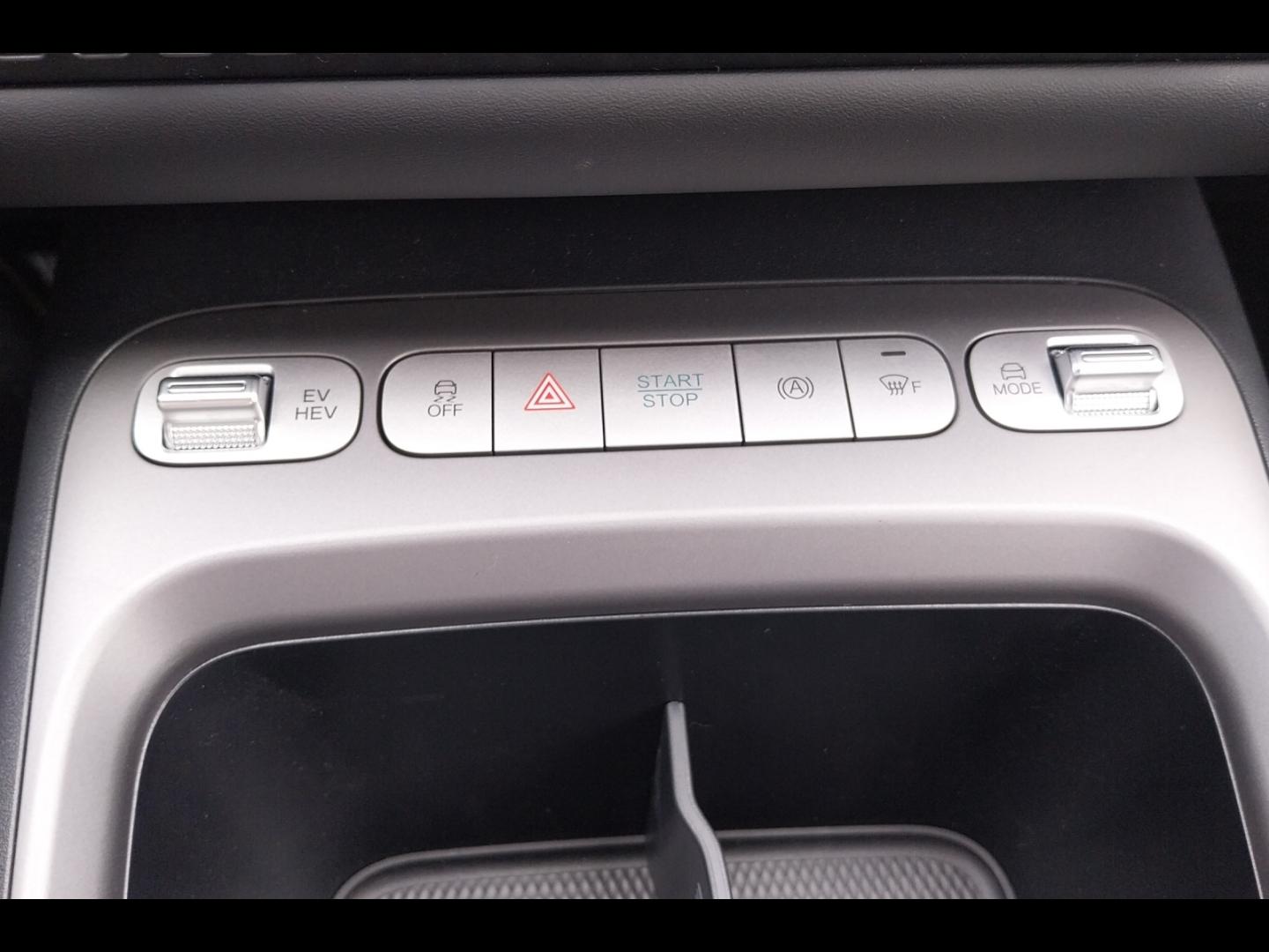 Image BYD Dolphin G 1.5 DM-i 175ch Active