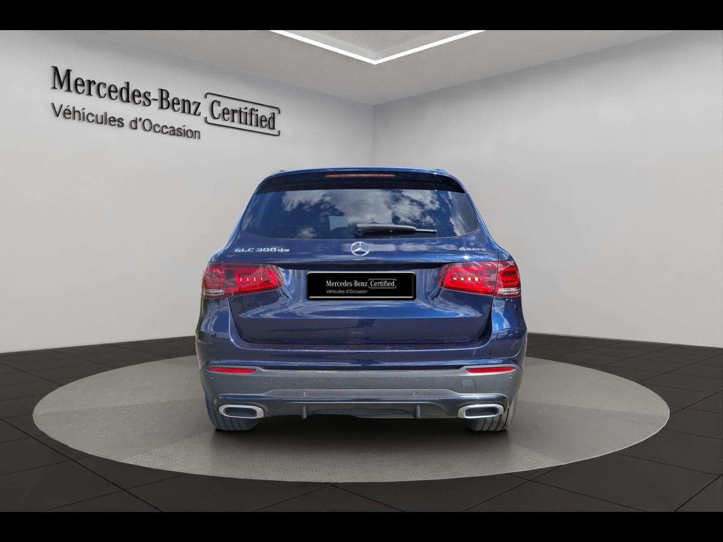 Image MERCEDES-BENZ GLC 300 de 194+122ch AMG Line 4Matic 9G-Tronic