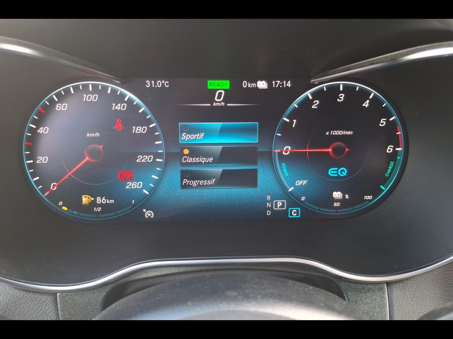 Image MERCEDES-BENZ GLC 300 de 194+122ch AMG Line 4Matic 9G-Tronic