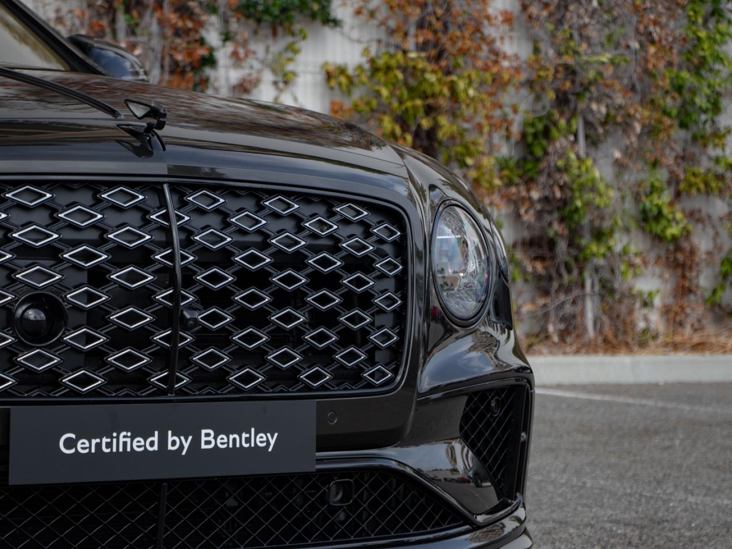 Image BENTLEY Flying Spur Mulliner V8 Hybrid 4.0 782ch