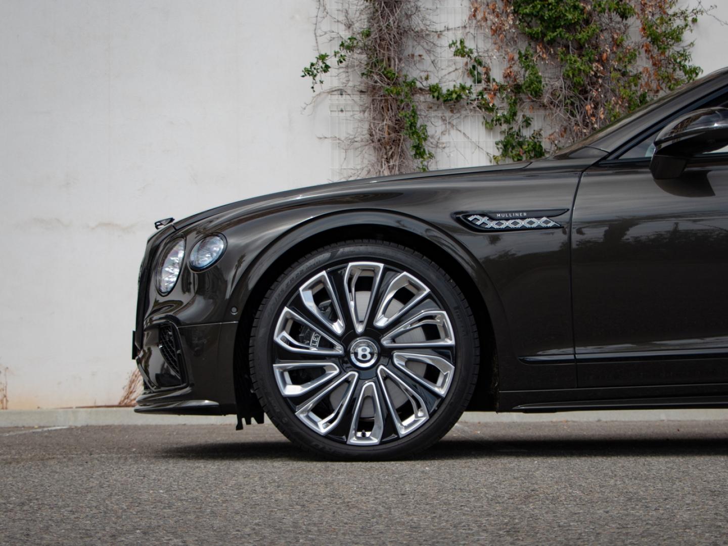 Image BENTLEY Flying Spur Mulliner V8 Hybrid 4.0 782ch