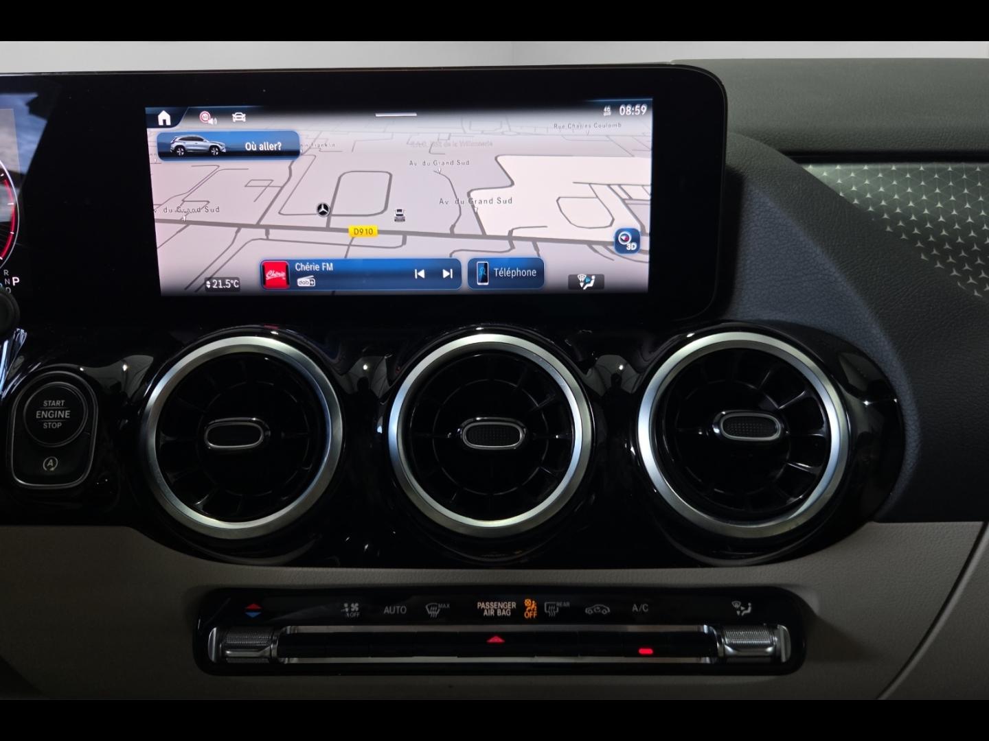 Image MERCEDES-BENZ GLA 180 d 116ch Progressive Line 8G-DCT