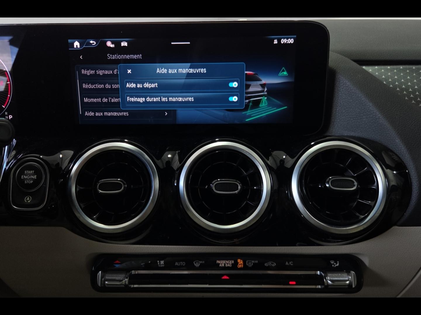 Image MERCEDES-BENZ GLA 180 d 116ch Progressive Line 8G-DCT
