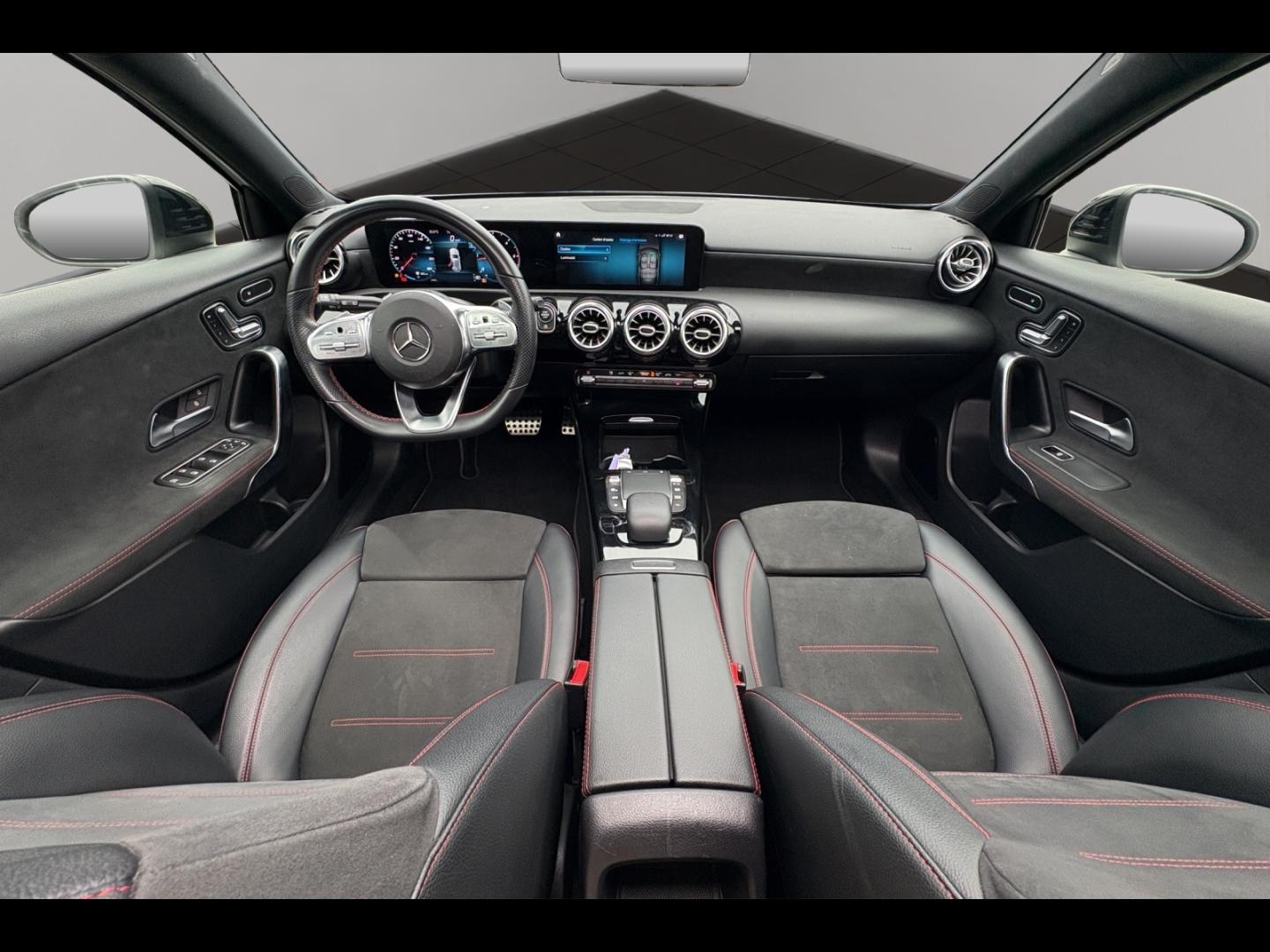 Image MERCEDES-BENZ Classe A 200 d 150ch AMG Line 8G-DCT