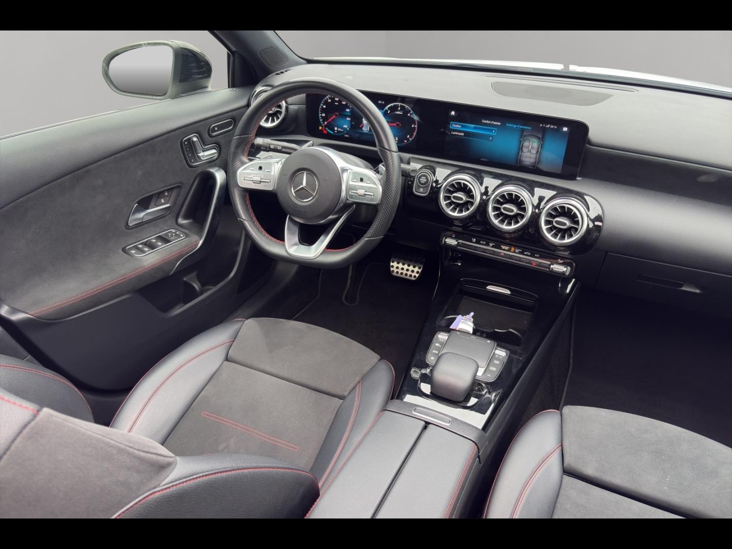 Image MERCEDES-BENZ Classe A 200 d 150ch AMG Line 8G-DCT