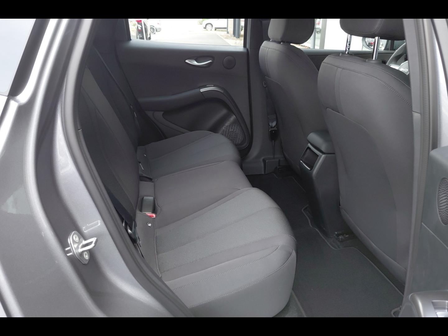 Image BYD Dolphin G 1.5 DM-i 175ch Active
