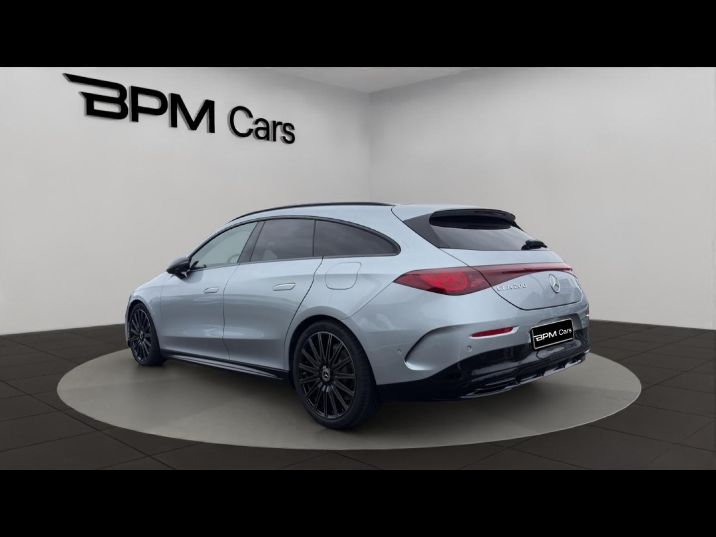 Image MERCEDES-BENZ CLA Shooting Brake 200 163+30ch AMG Line 8G-eDCT