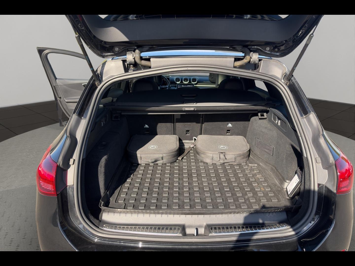 Image MERCEDES-BENZ Classe C Break 300 e 204+129ch AMG Line