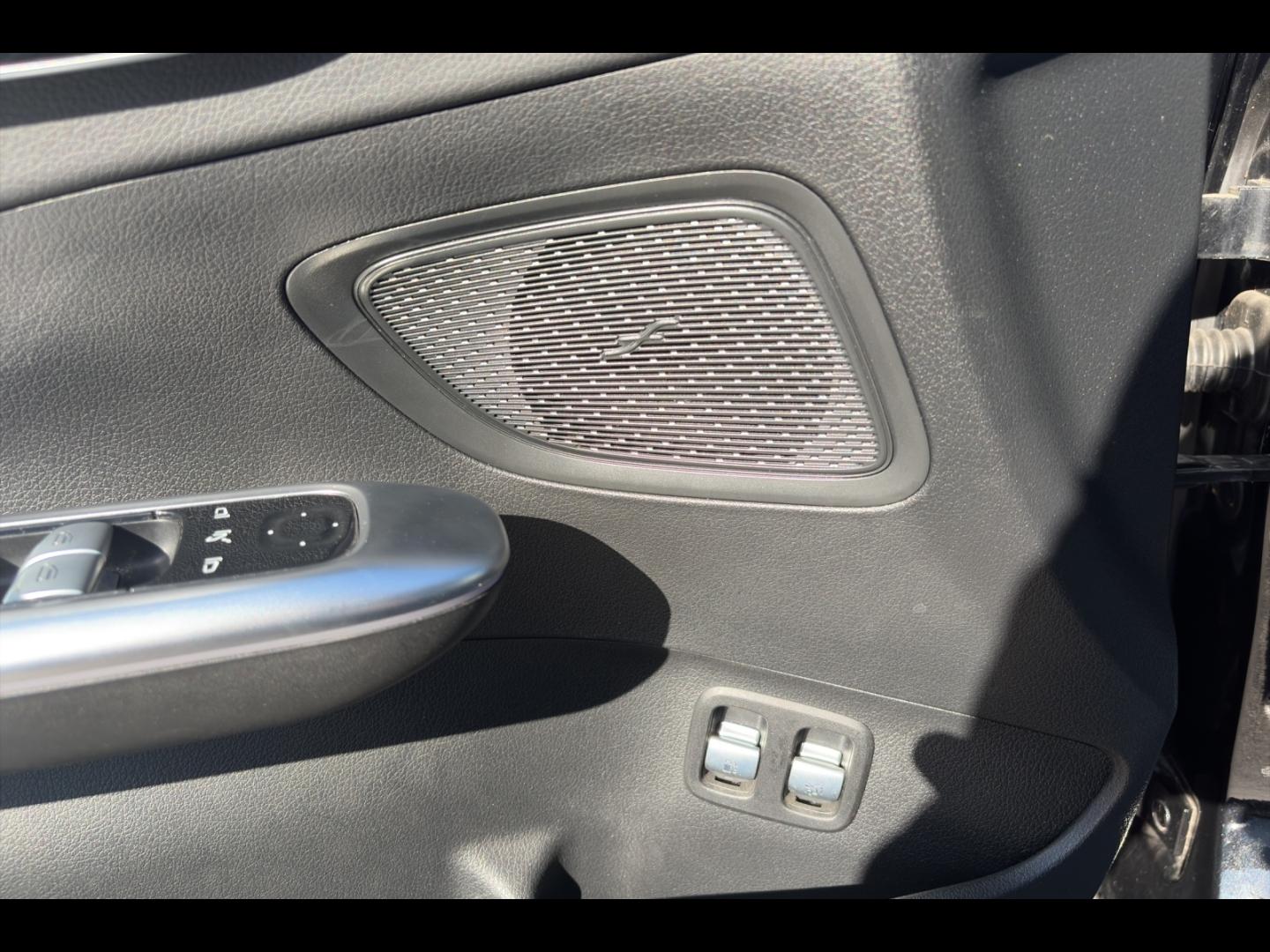 Image MERCEDES-BENZ Classe C Break 300 e 204+129ch AMG Line