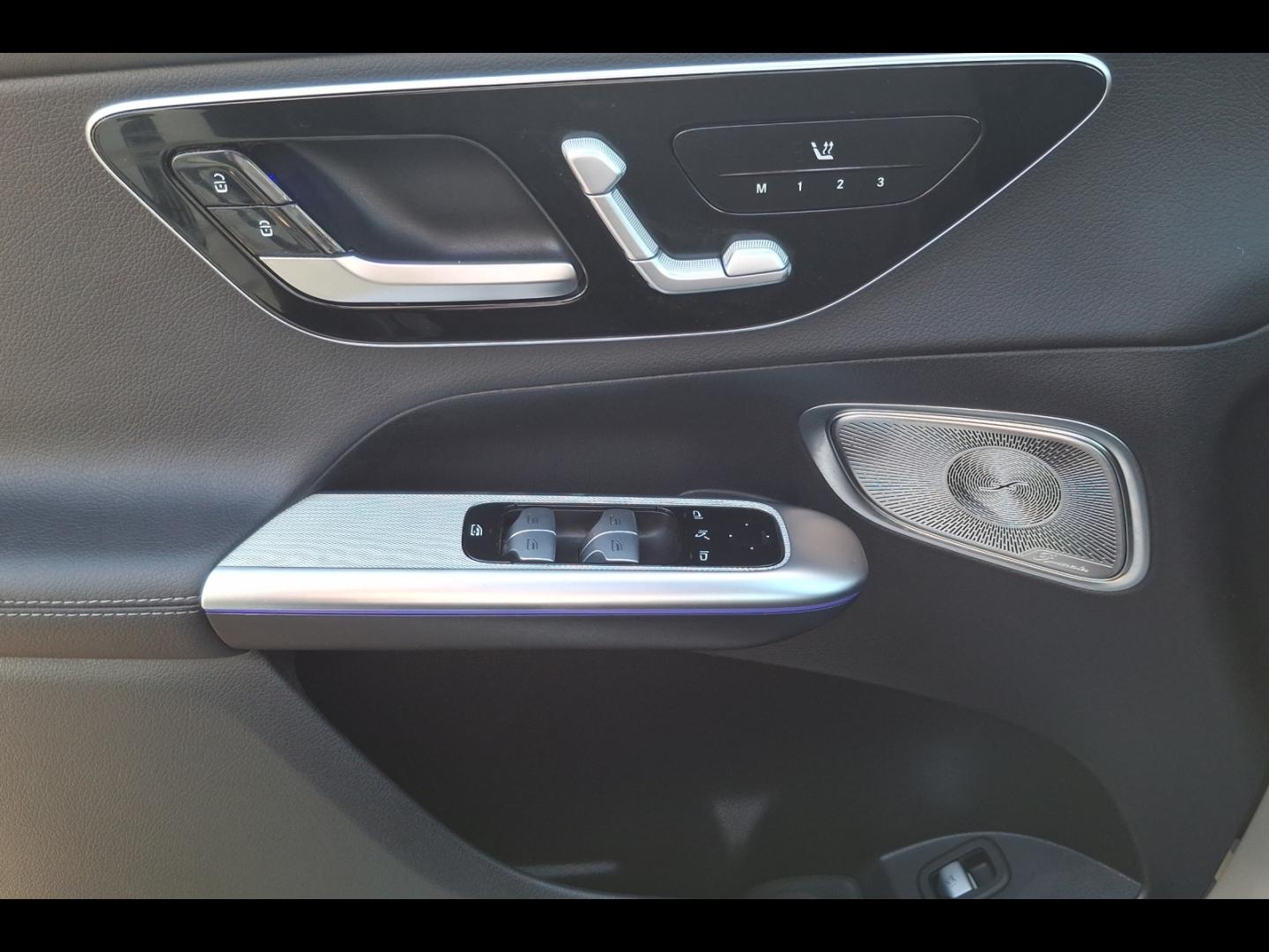 Image MERCEDES-BENZ GLC 300 de Hybrid 333ch AMG Line 4Matic 9G-Tronic