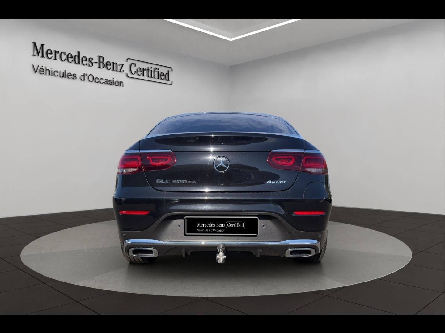 Image MERCEDES-BENZ GLC Coupé 300 de 194+122ch AMG Line 4Matic 9G-Tronic