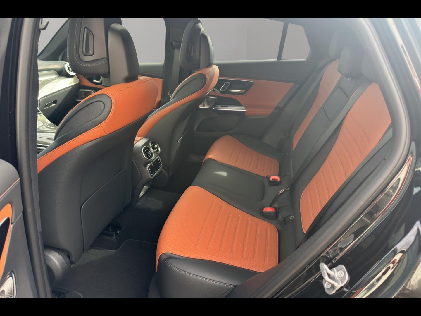 Image MERCEDES-BENZ GLC Coupé 220 d 197ch AMG Line 4Matic 9G-Tronic