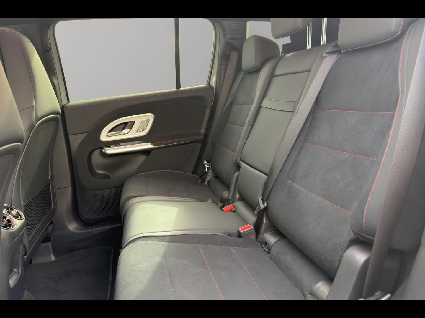 Image MERCEDES-BENZ GLB 250+ EQ 272ch Limited Edition