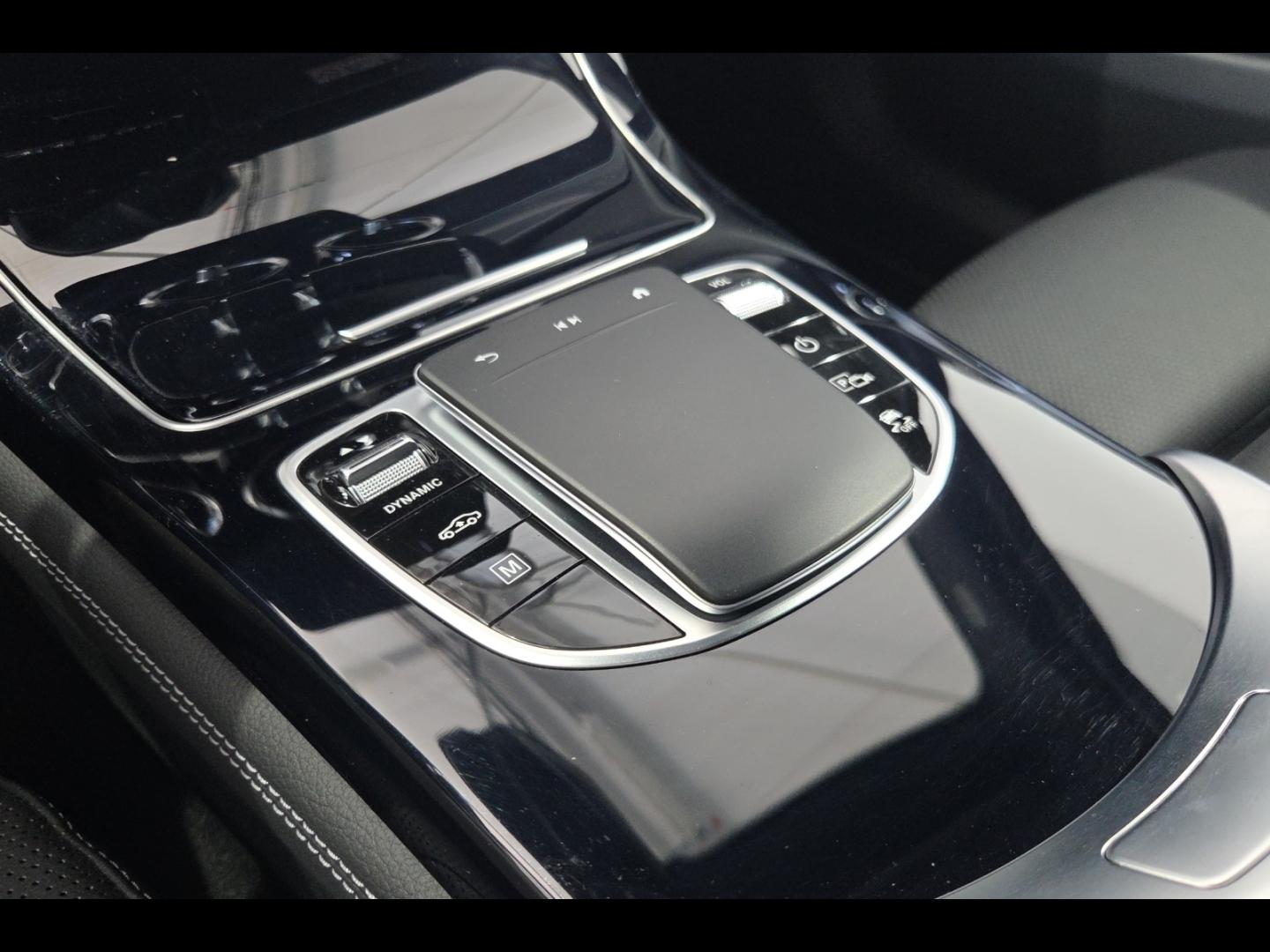 Image MERCEDES-BENZ GLC 300 e 211+122ch AMG Line 4Matic 9G-Tronic Euro6d-T-EVAP-ISC
