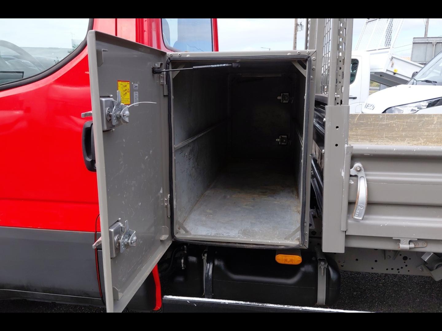 Image IVECO Daily CCb 35C12 Empattement 3450 Tor