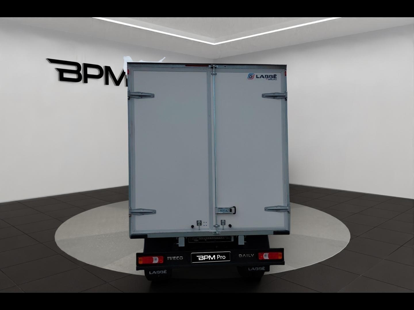 Image IVECO Daily CCb 35C16H empattement 4100 3.0