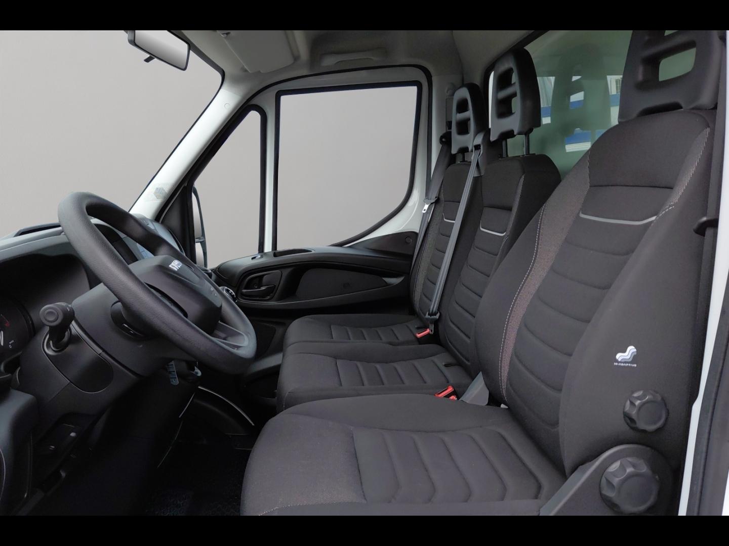 Image IVECO Daily CCb 35C16H empattement 4100 3.0