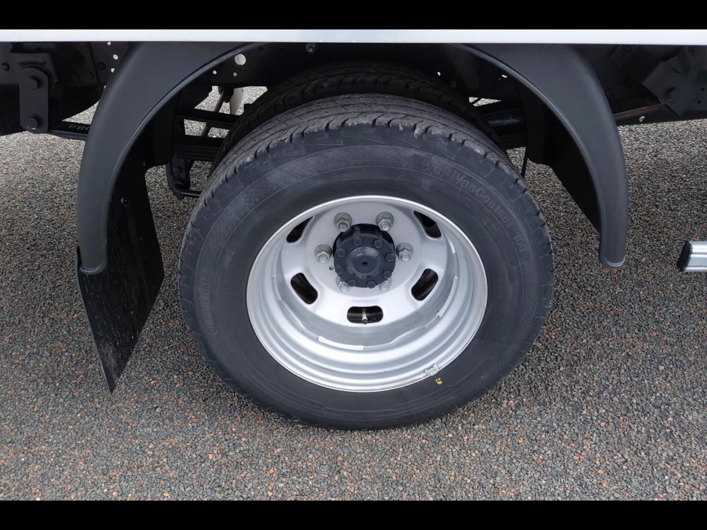 Image IVECO Daily CCb 35C16H empattement 4100 3.0