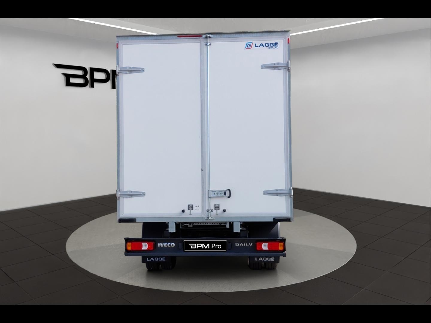 Image IVECO Daily CCb 35C16H empattement 4100 3.0