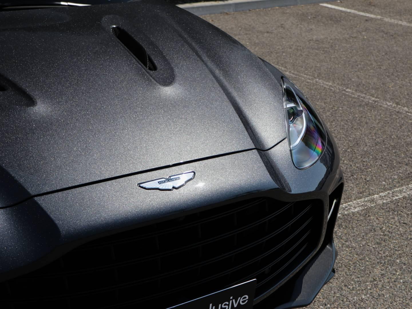 Image ASTON MARTIN DBX 4.0 V8 biturbo 707ch BVA9